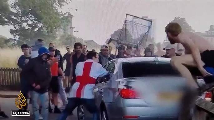 Europski "Drugi": Britanskoj desnici migranti krivi za ekonomske probleme!? (Video)